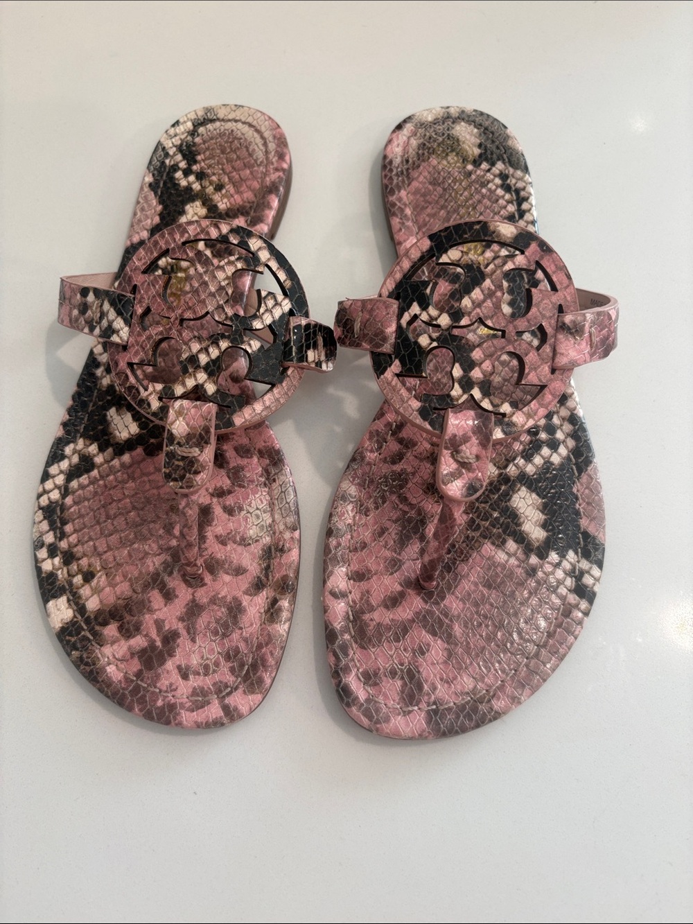 Tory Burch Miller Snake-Print Leather Thong Sandal in Pink and Brown 8.5 - Picture 9 of 15